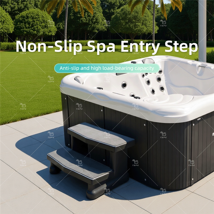 Nova zasnova stopničaste ploščadi za masažno kad proti zdrsu